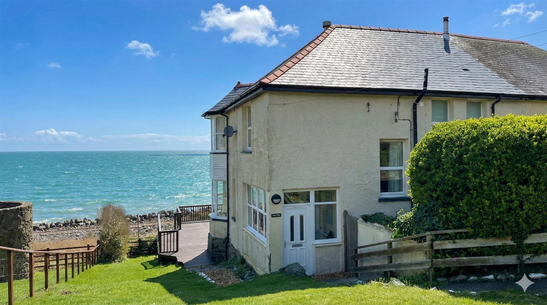 Llanaber, Barmouth, LL42