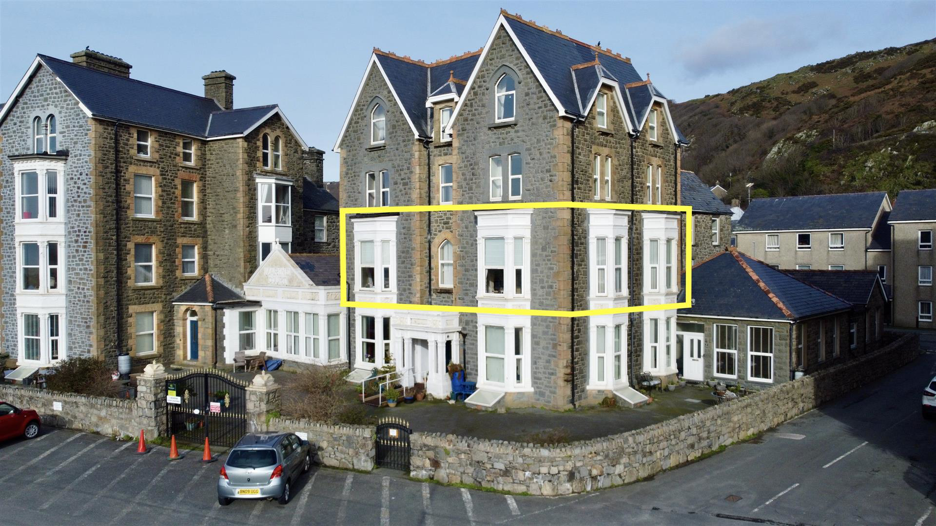 Marine Parade, Marine Court Marine Parade, LL42