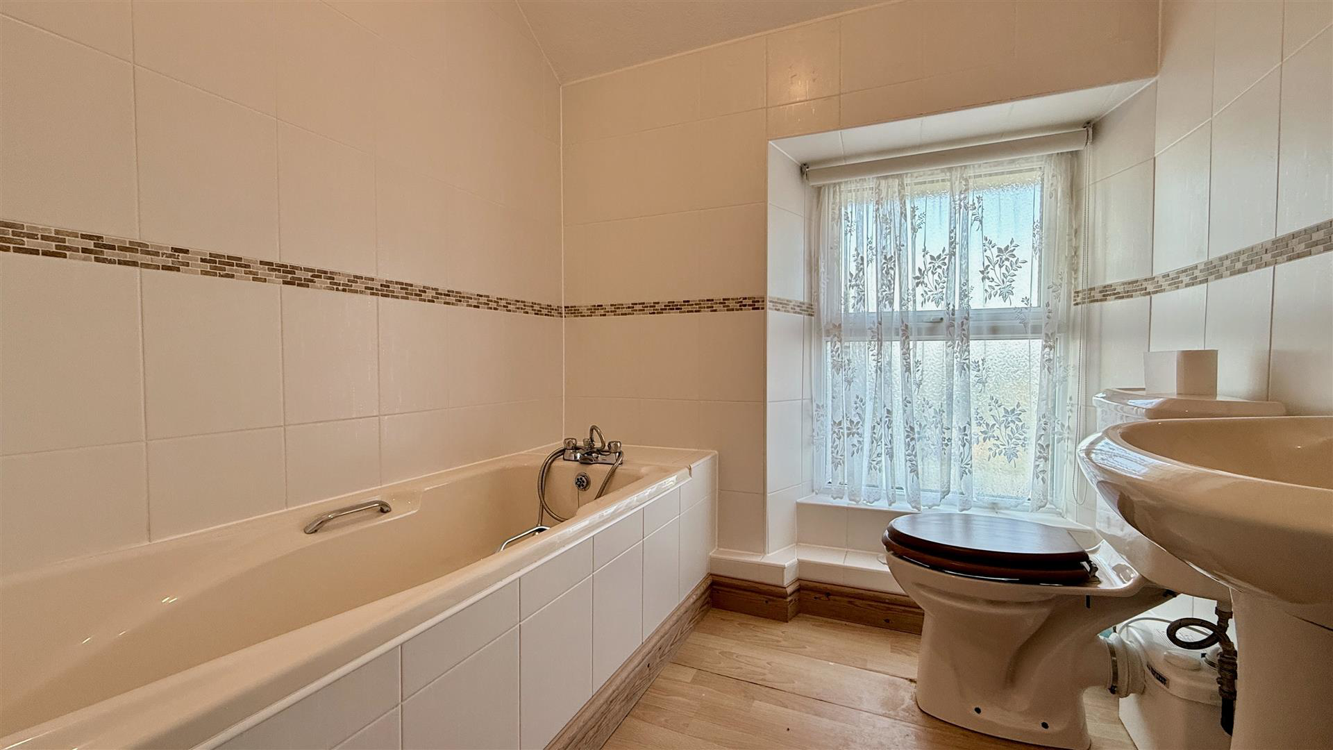 Bron Aber Terrace, Barmouth, LL42, photo 17