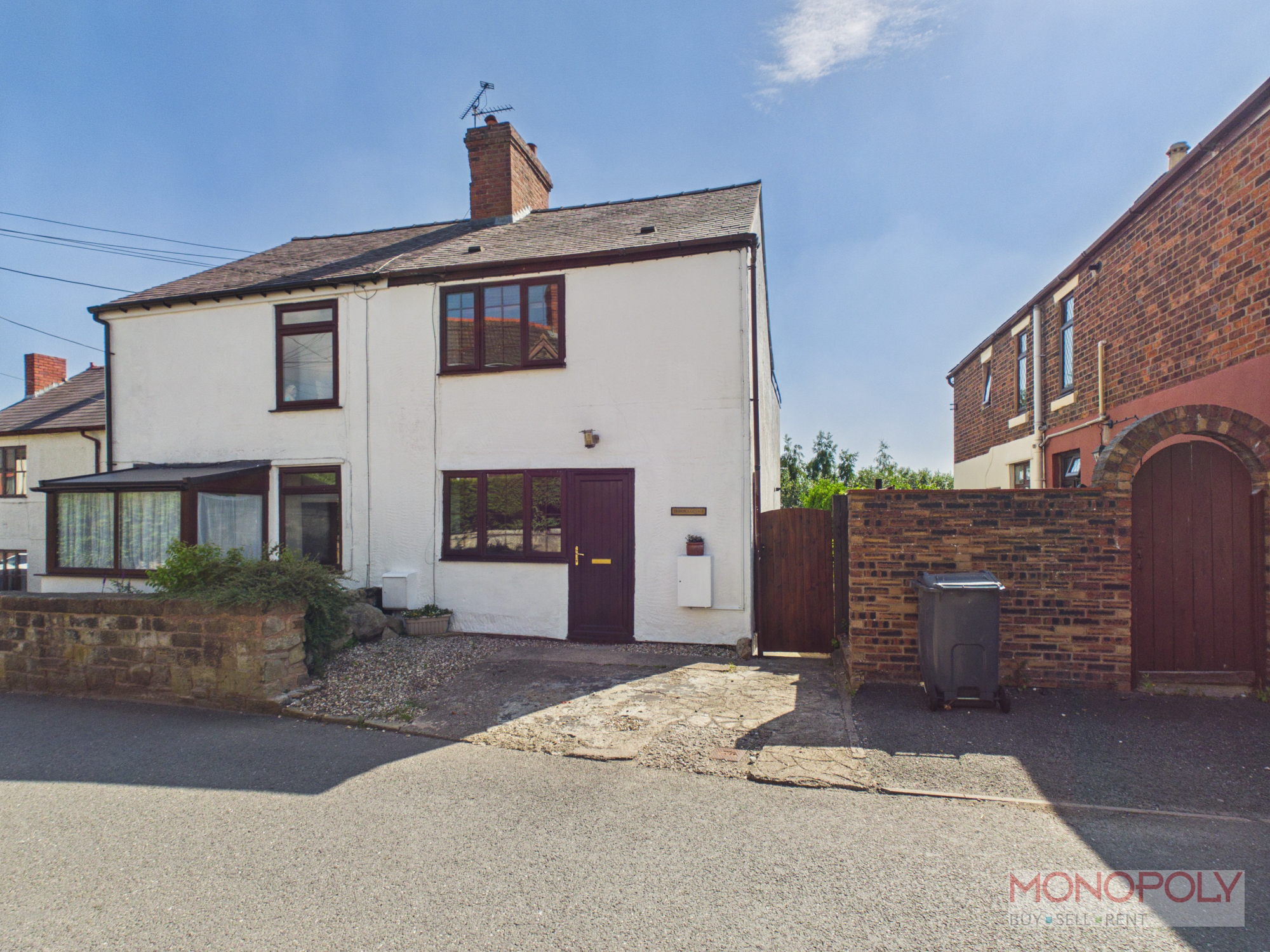 Bottom Road, Summerhill, LL11