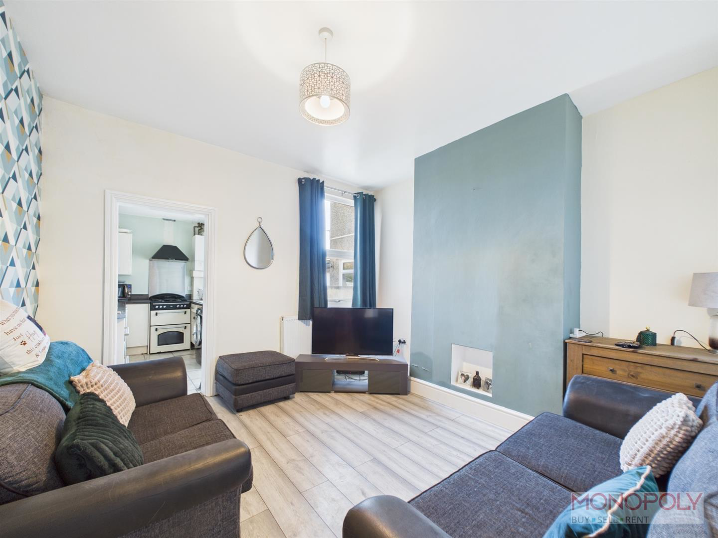 Trinity Street, Rhostyllen, LL14, photo 2