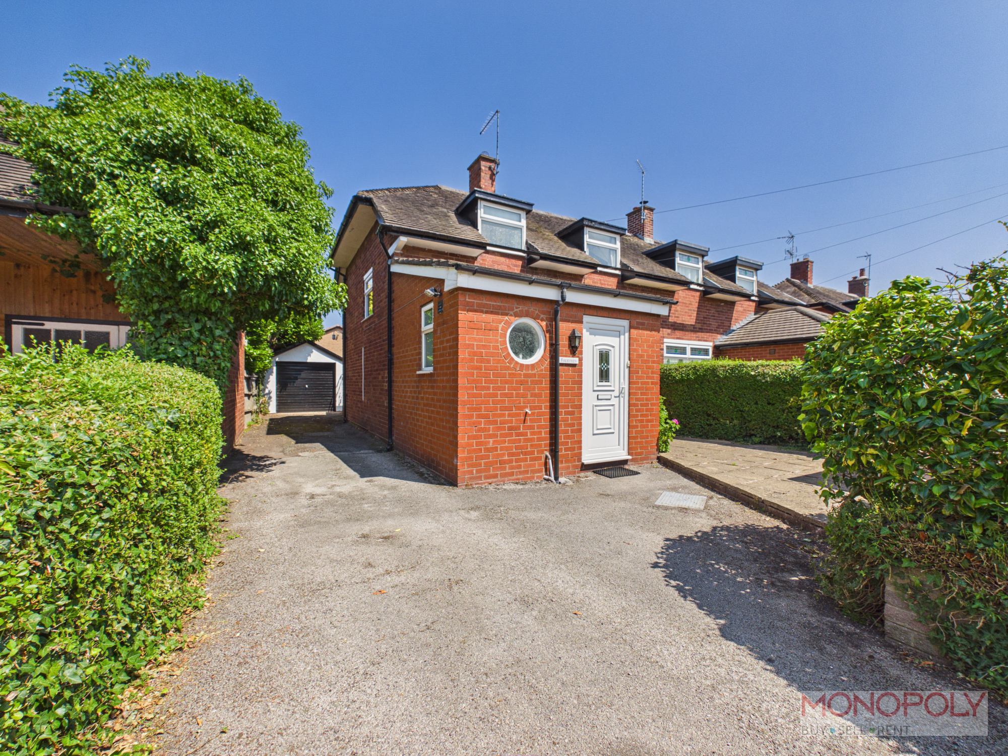 Pant Olwen, Gresford, LL12