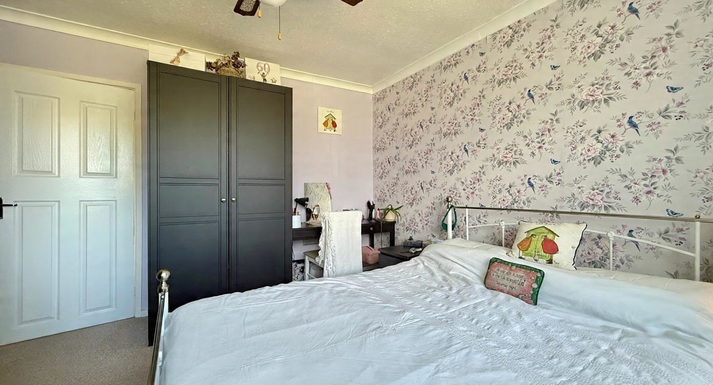 bed 1