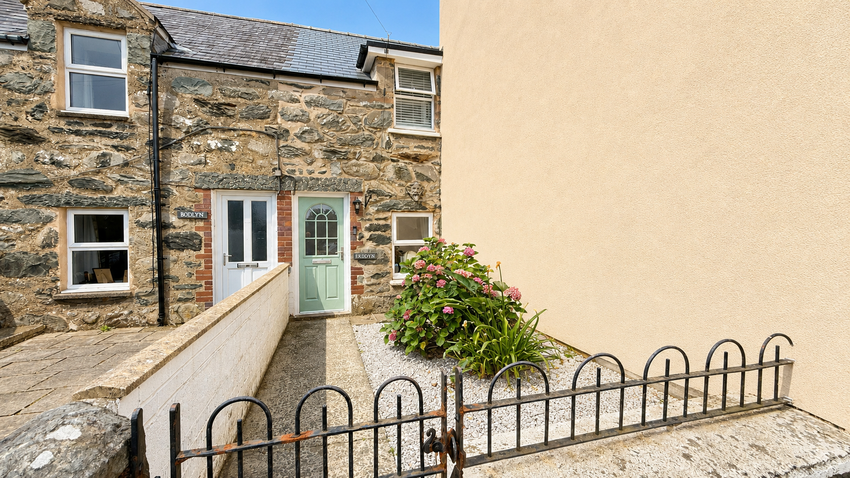 Ffordd Yr Orsaf, Dyffryn Ardudwy, LL44