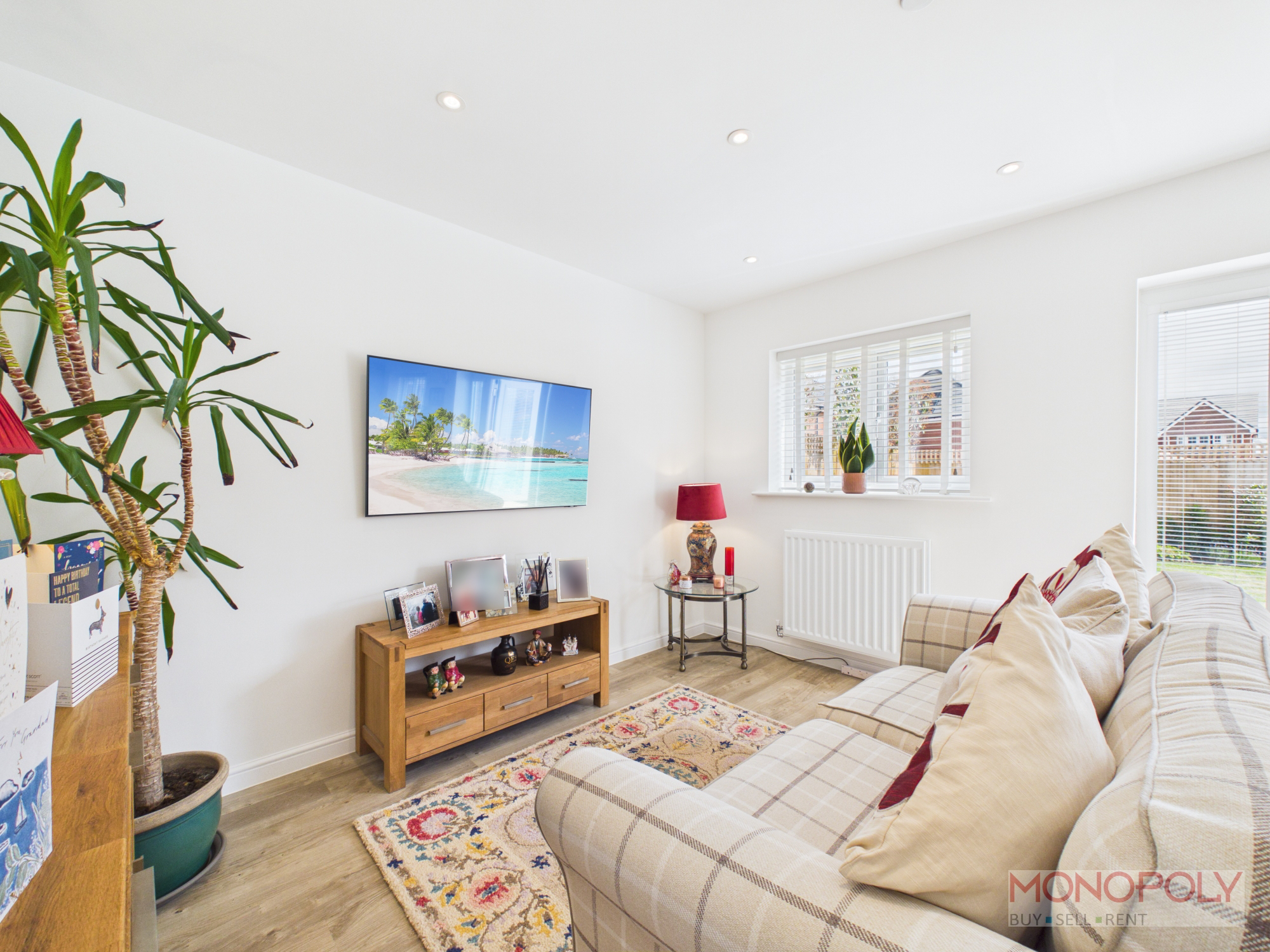 Almere Gardens, Rossett, LL12, photo 5