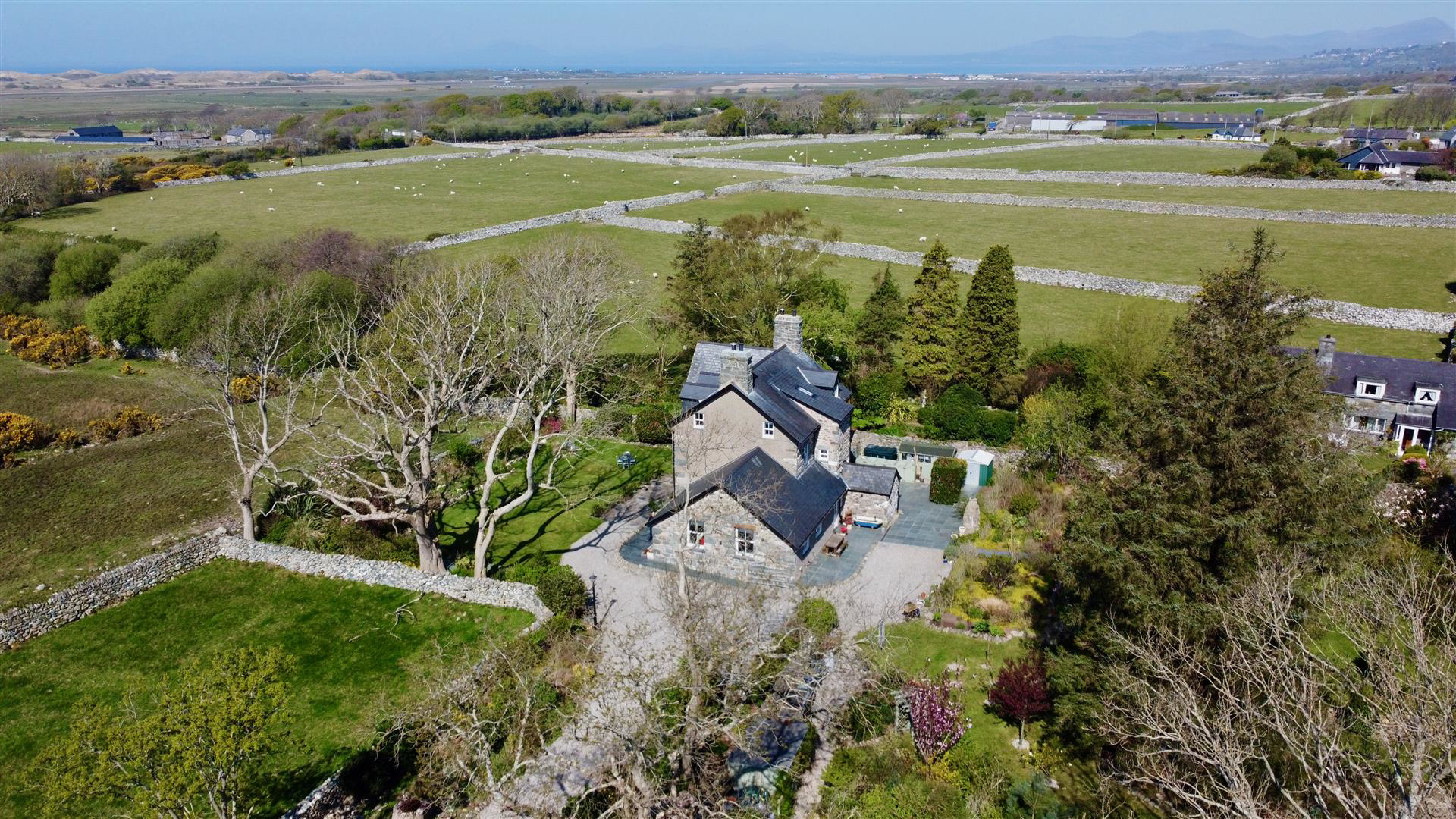 Dyffryn Ardudwy, LL44, photo 3