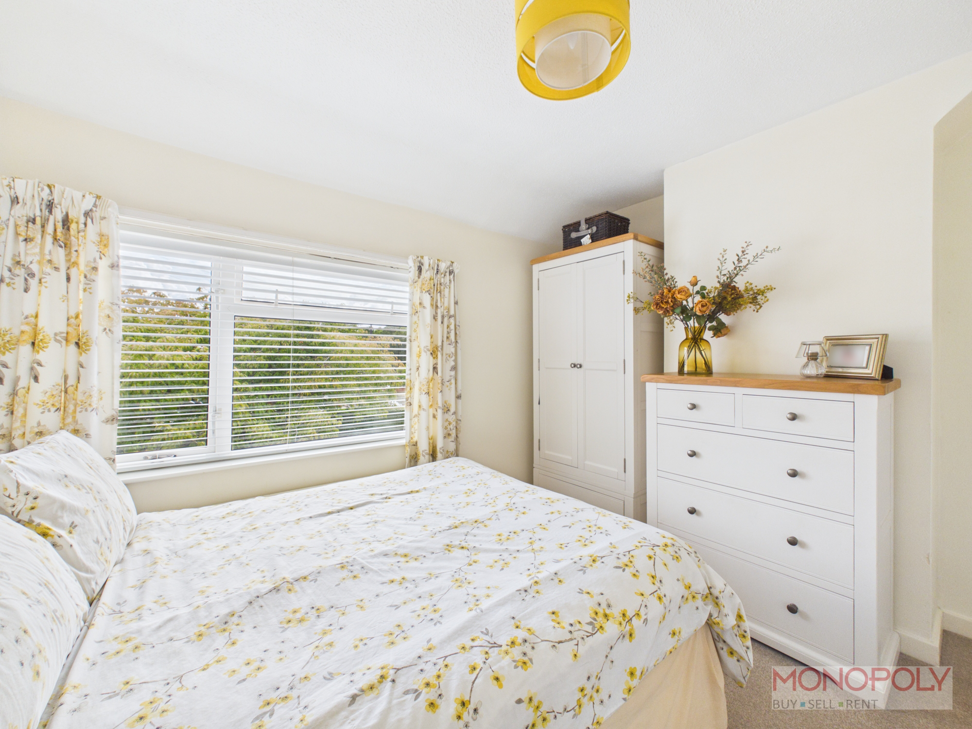 East Avenue, Ruabon, LL14, photo 6