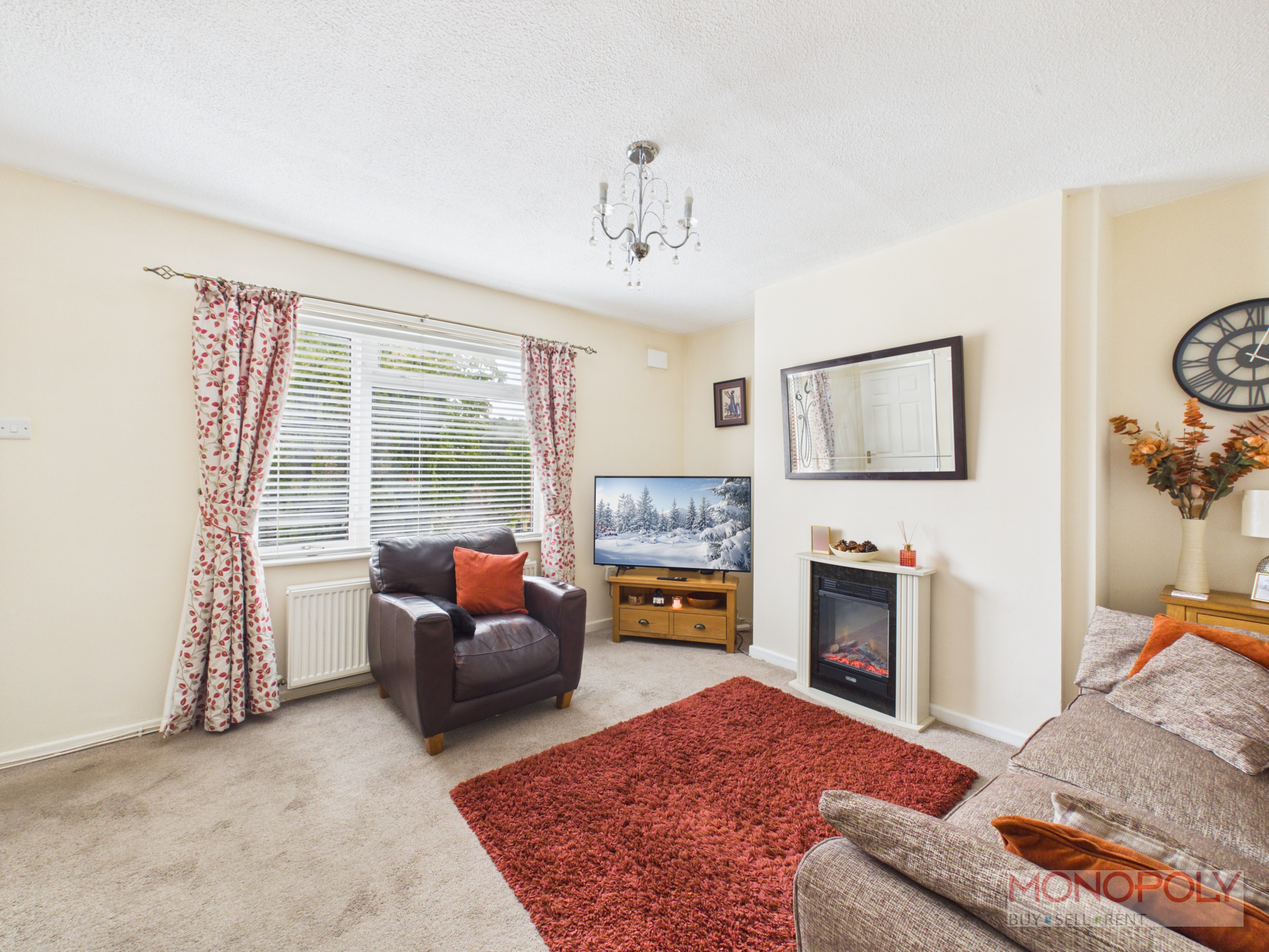 East Avenue, Ruabon, LL14, photo 3