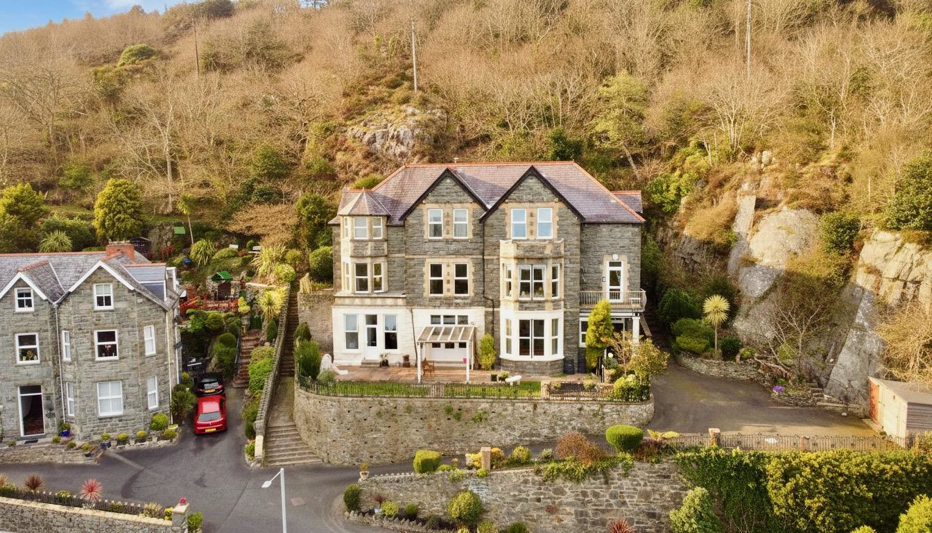 Hendre Hall, Barmouth, LL42, photo 21