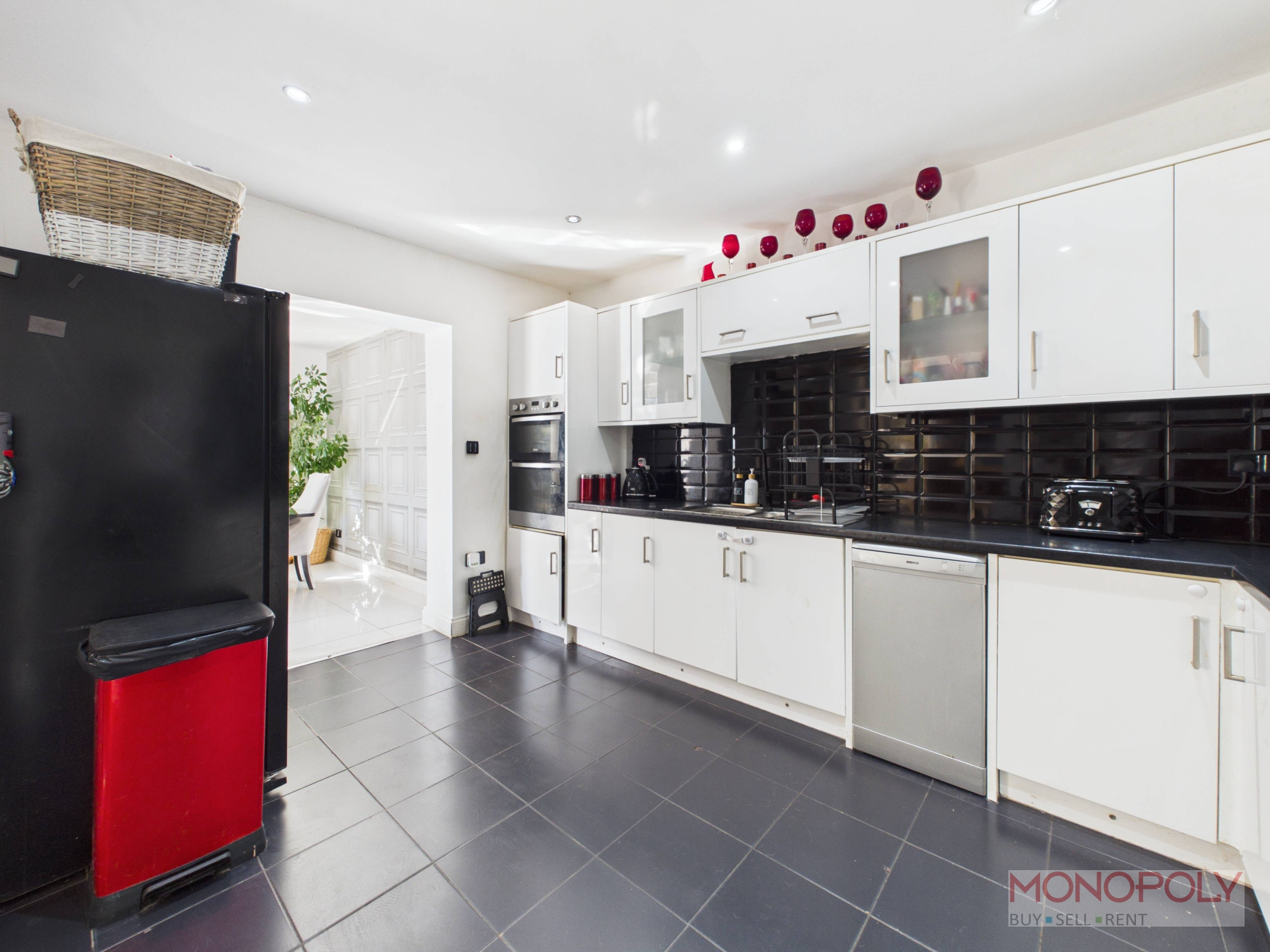 Edinburgh Avenue, Caergwrle, LL12, photo 6
