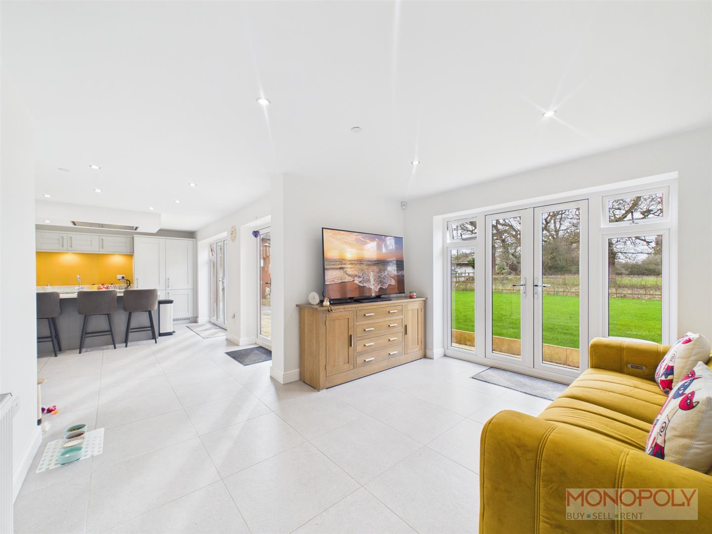 Bedwell Road, Cross Lanes, LL13, photo 2