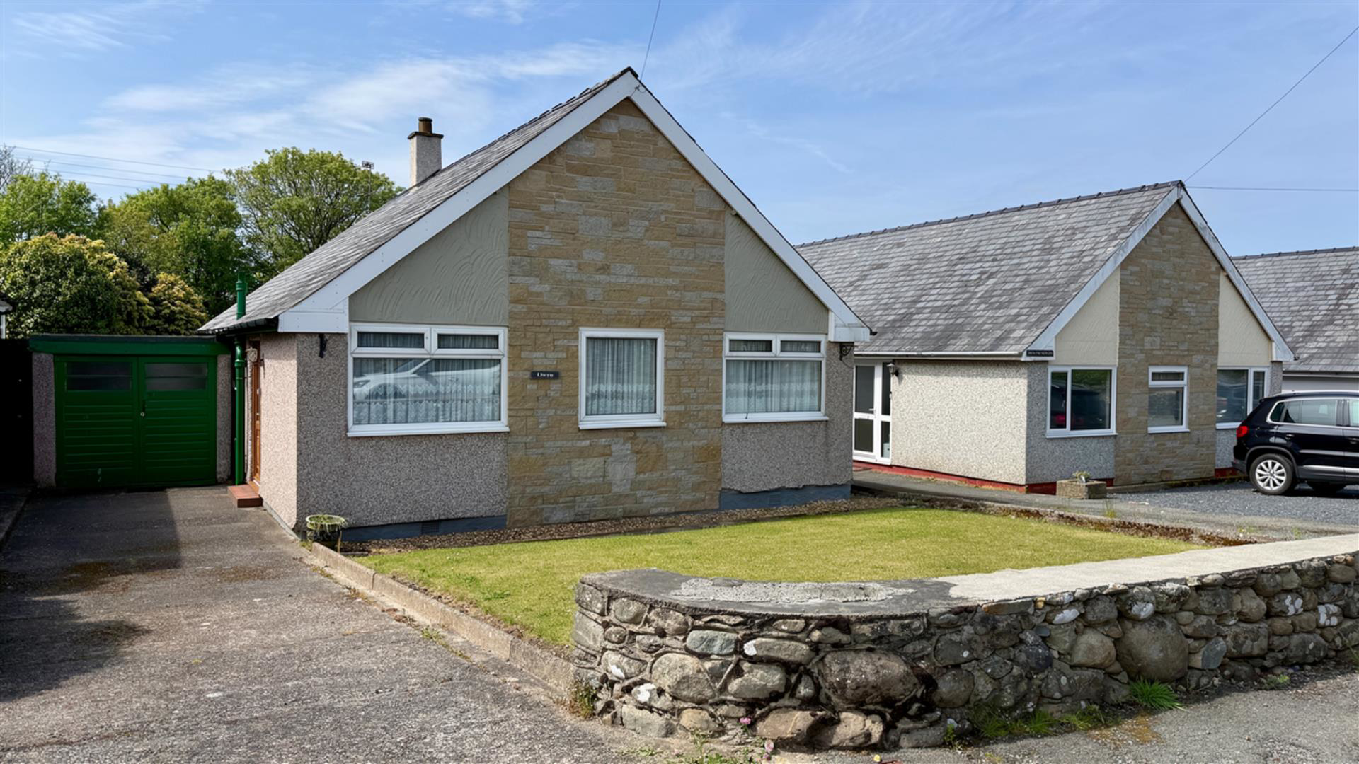 Talybont, LL43