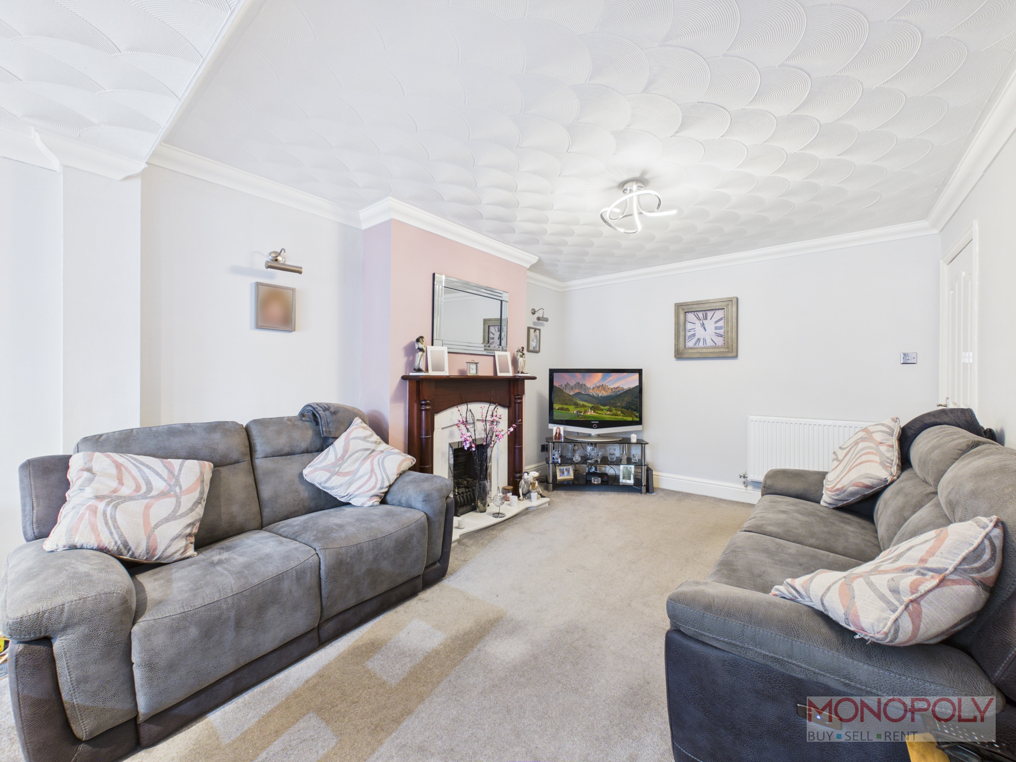 Park Avenue, Wrexham, LL12, photo 3