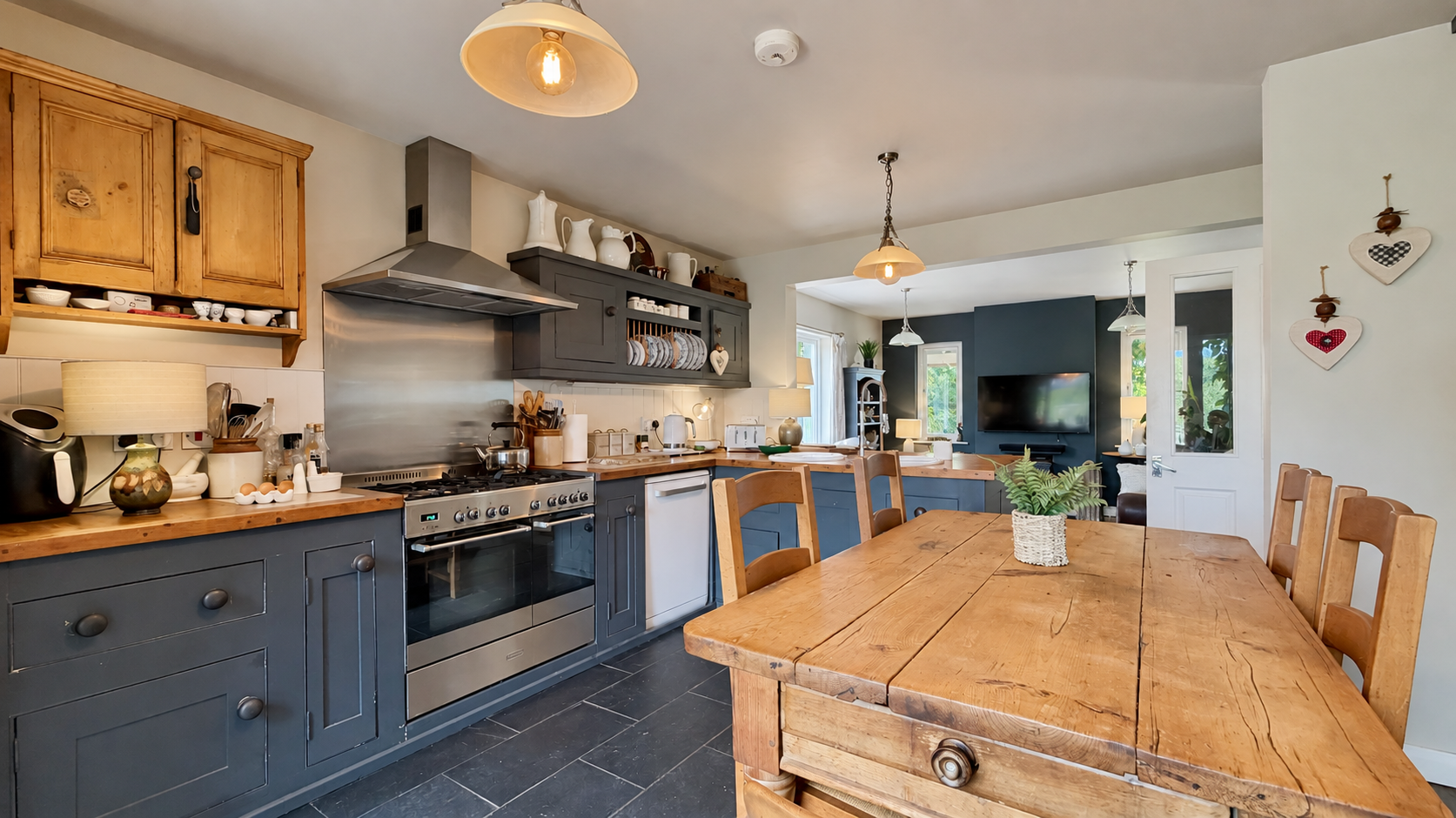 Ffordd Glan Mor, Talybont, LL43, photo 6