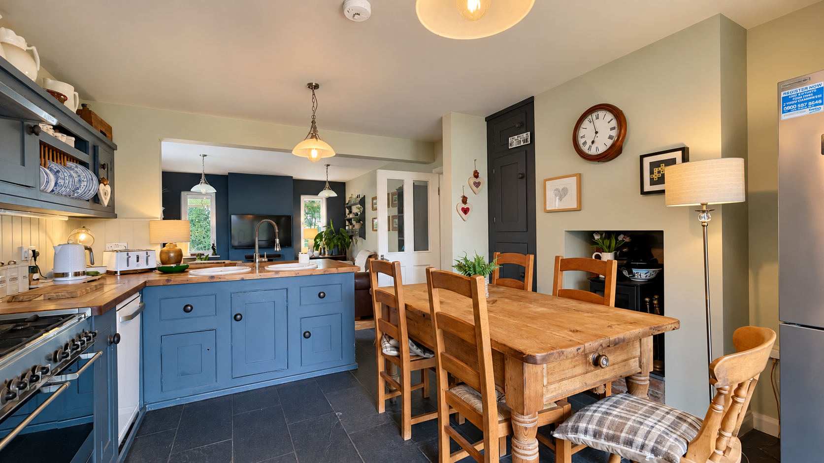 Ffordd Glan Mor, Talybont, LL43, photo 4