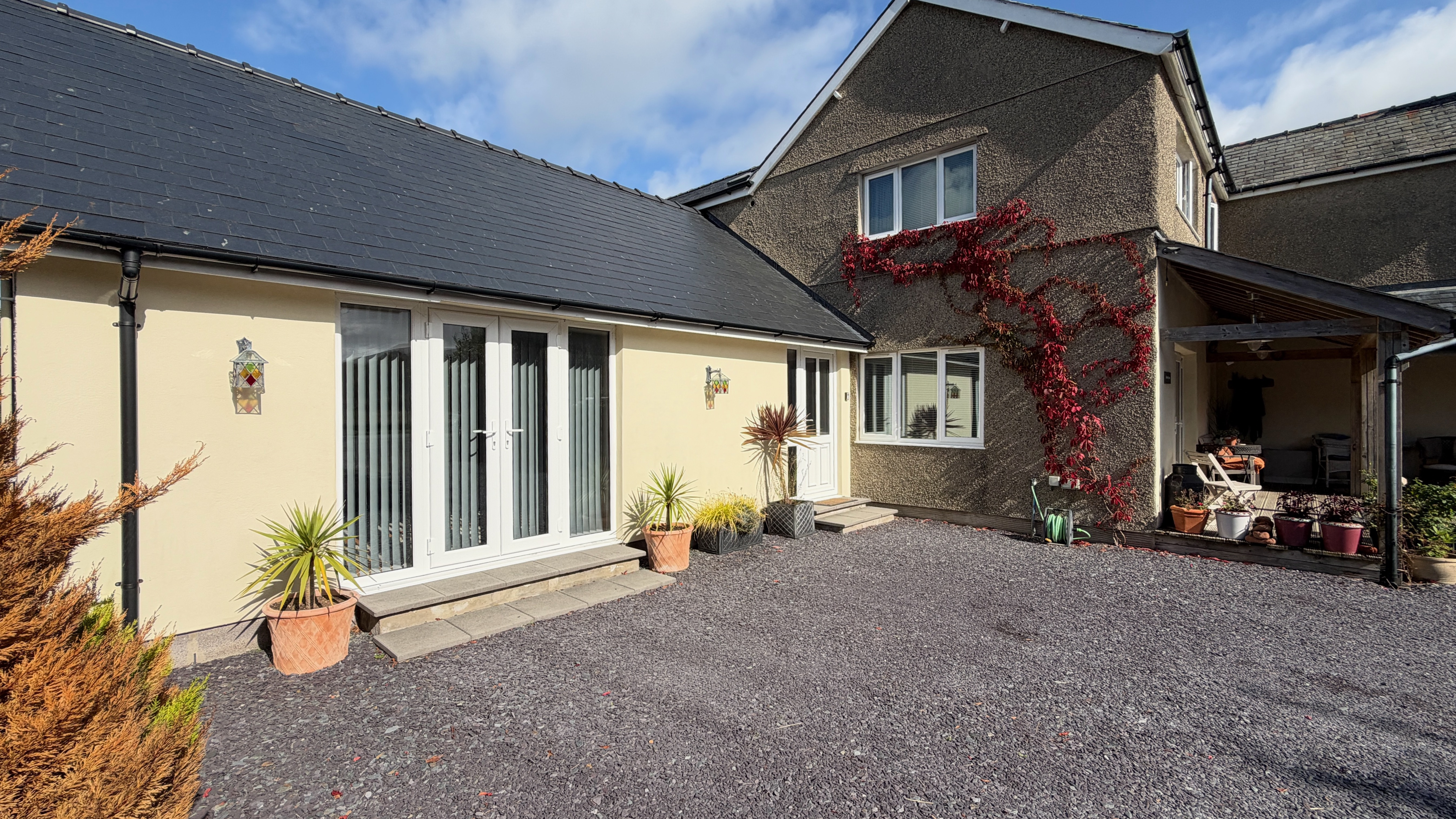 Ffordd Glan Mor, Talybont, LL43, photo 28