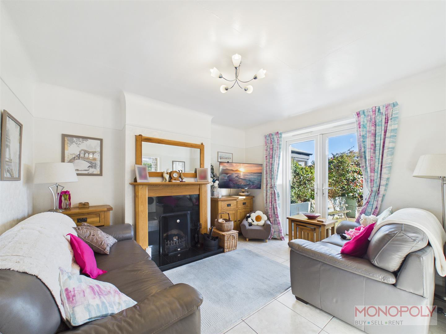 Croeshowell Lane, Rossett, LL12, photo 3
