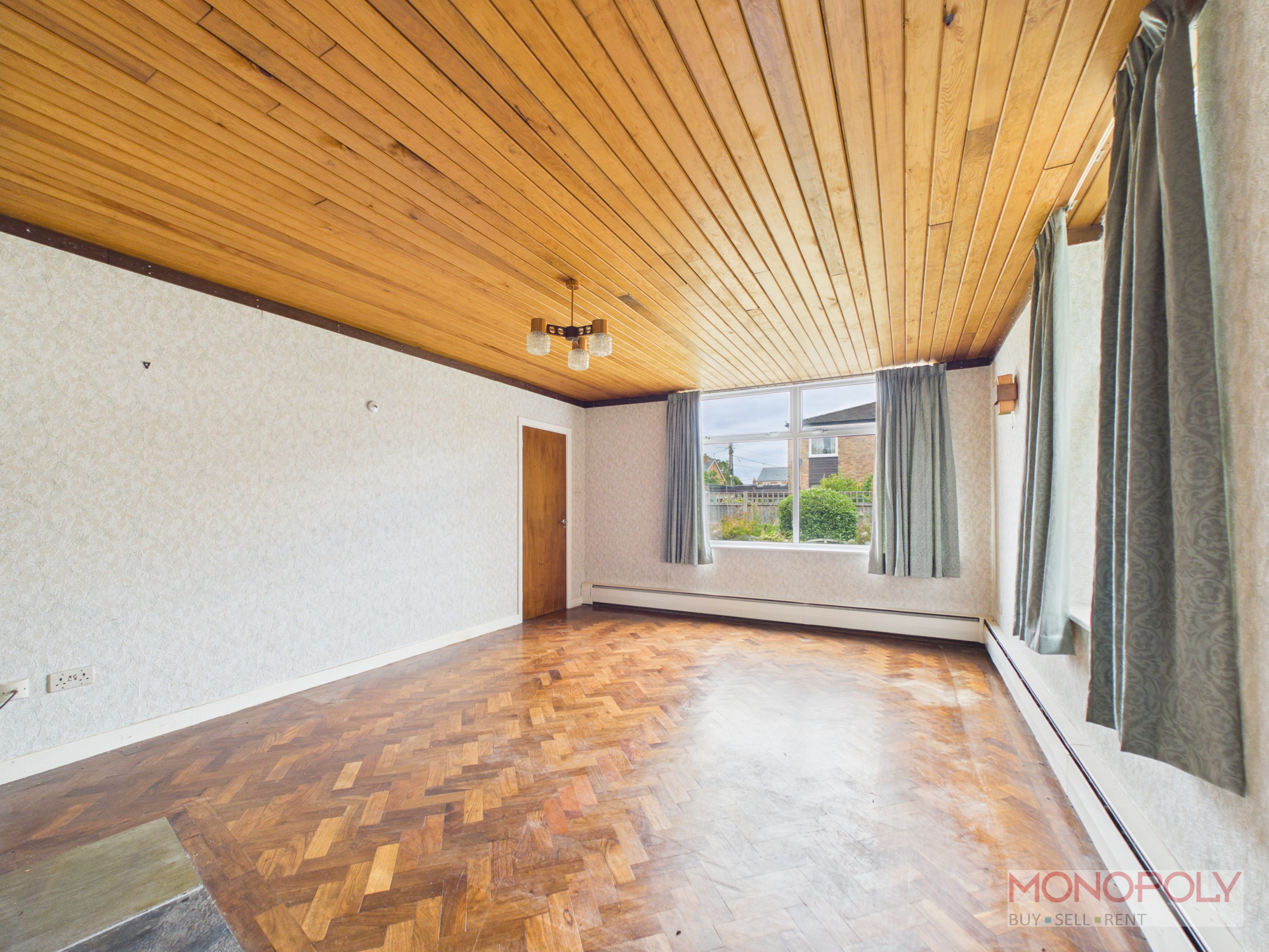Sundorne, Overton, LL13, photo 4
