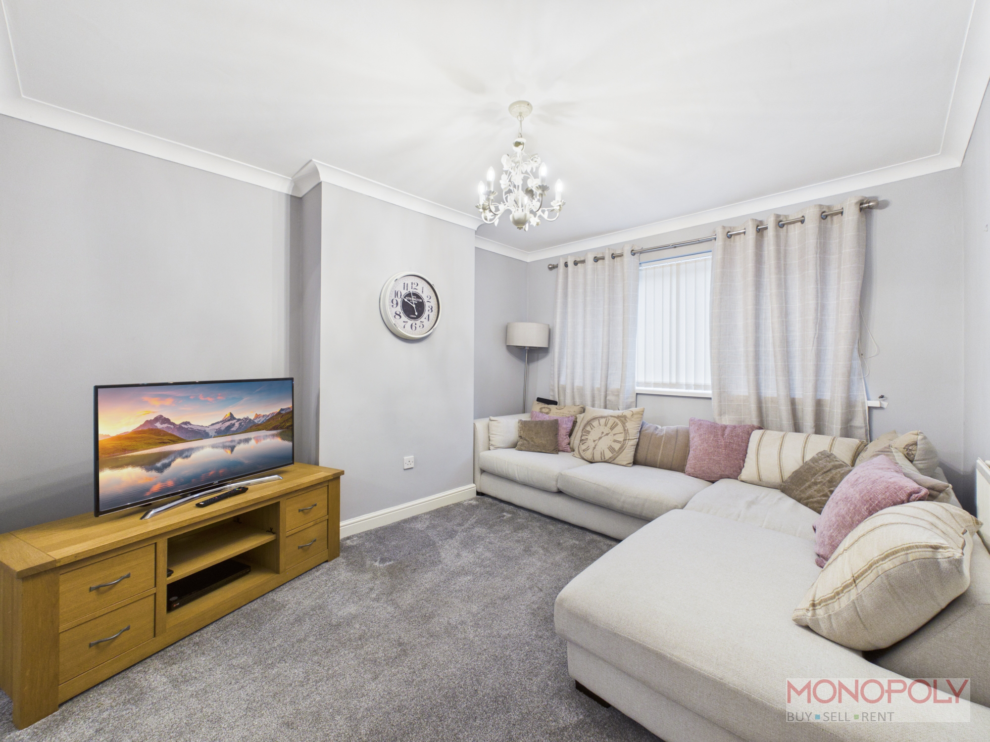 High Street, Gwersyllt, LL11, photo 2
