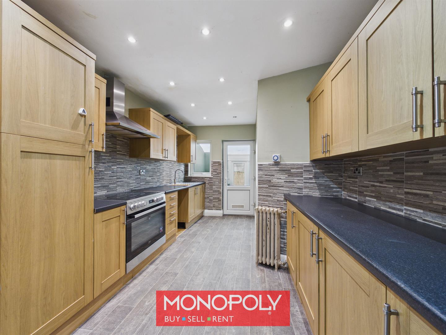 Kensington Avenue, Old Colwyn, LL29, photo 2