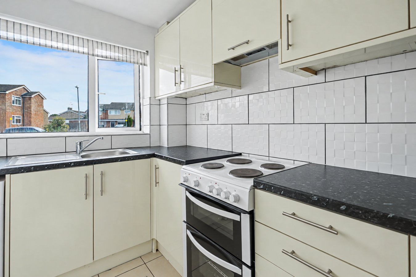 Waveney Drive, Chelmsford, CM1, photo 3