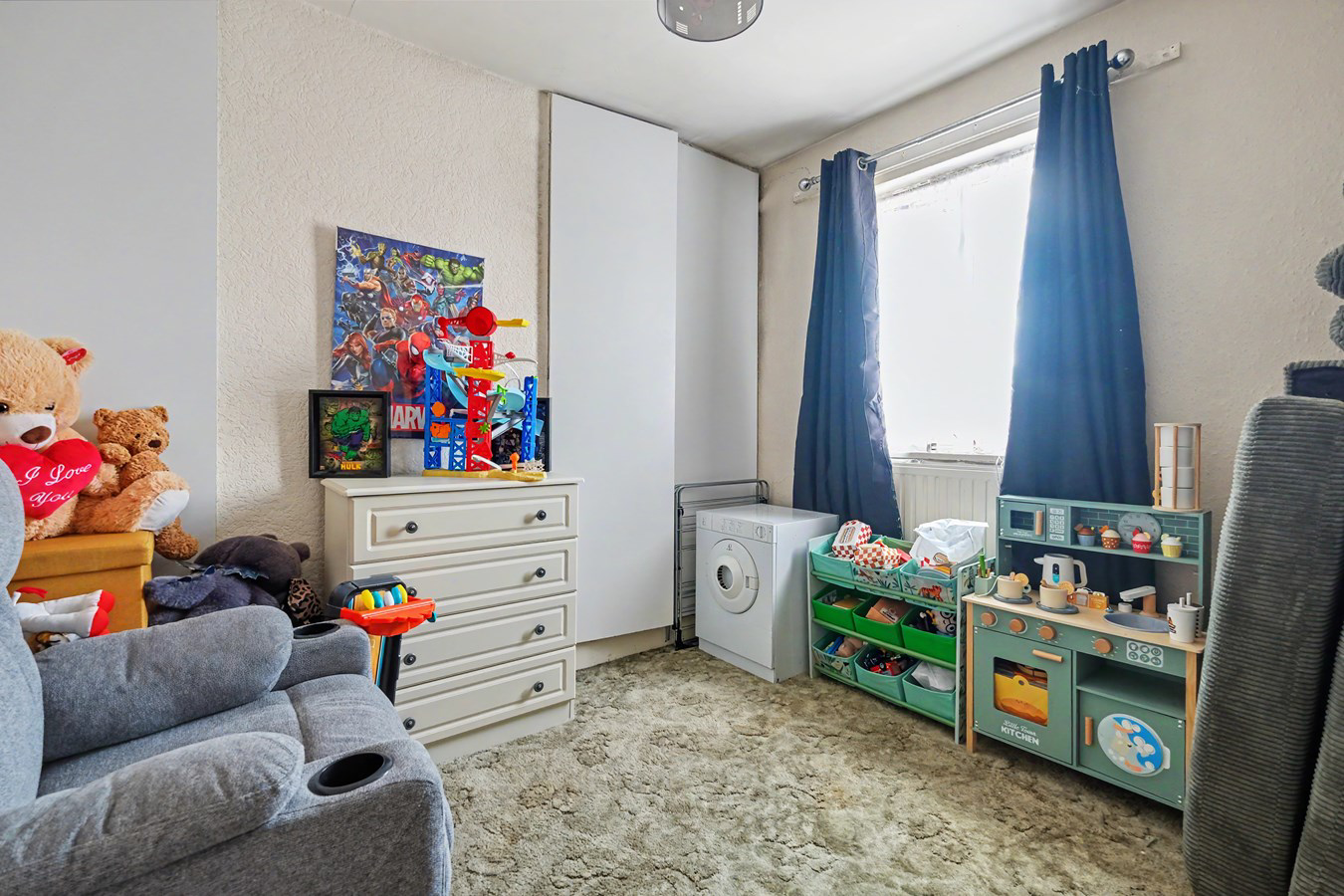 Photo 8