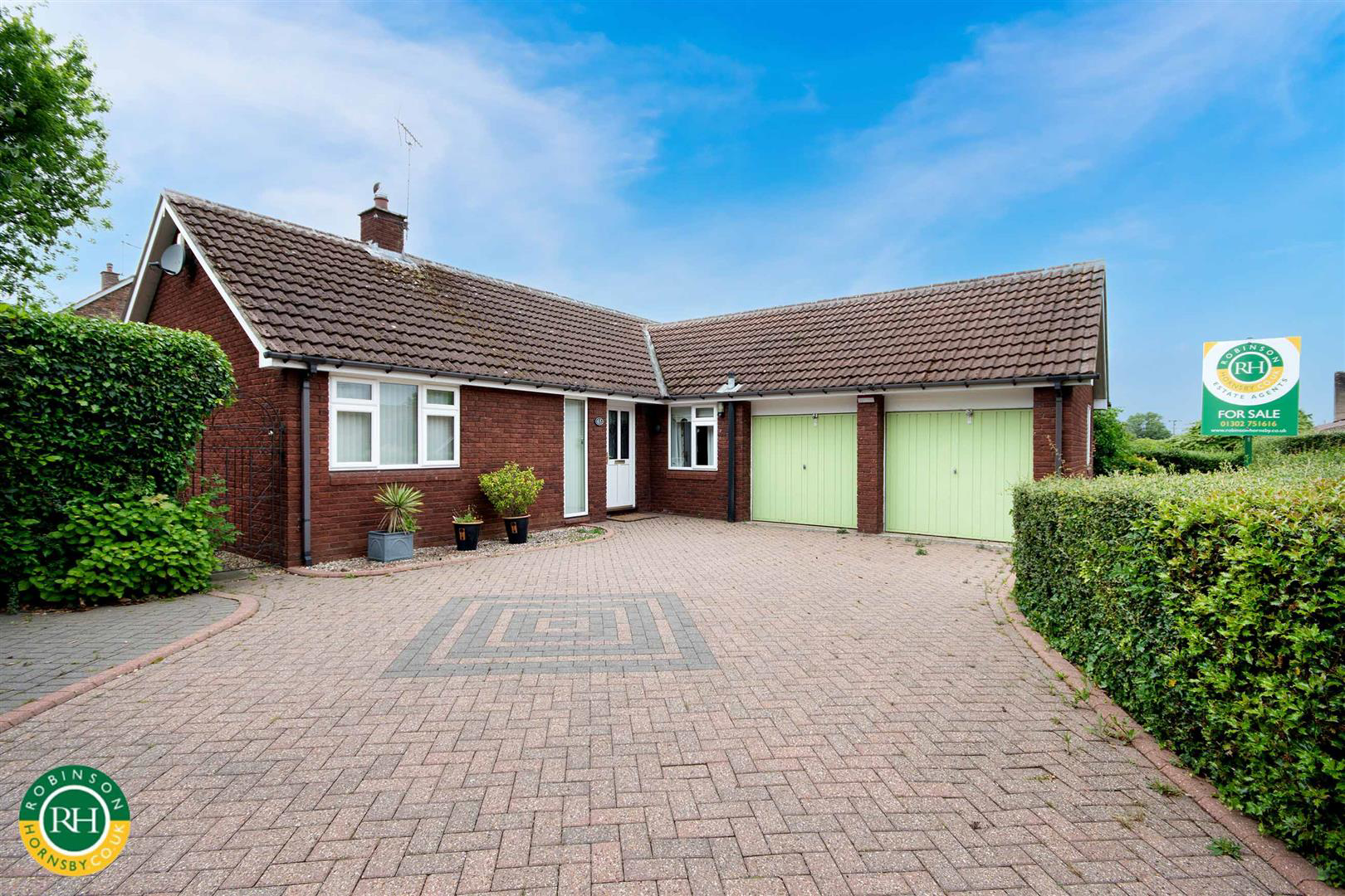 Airedale Avenue