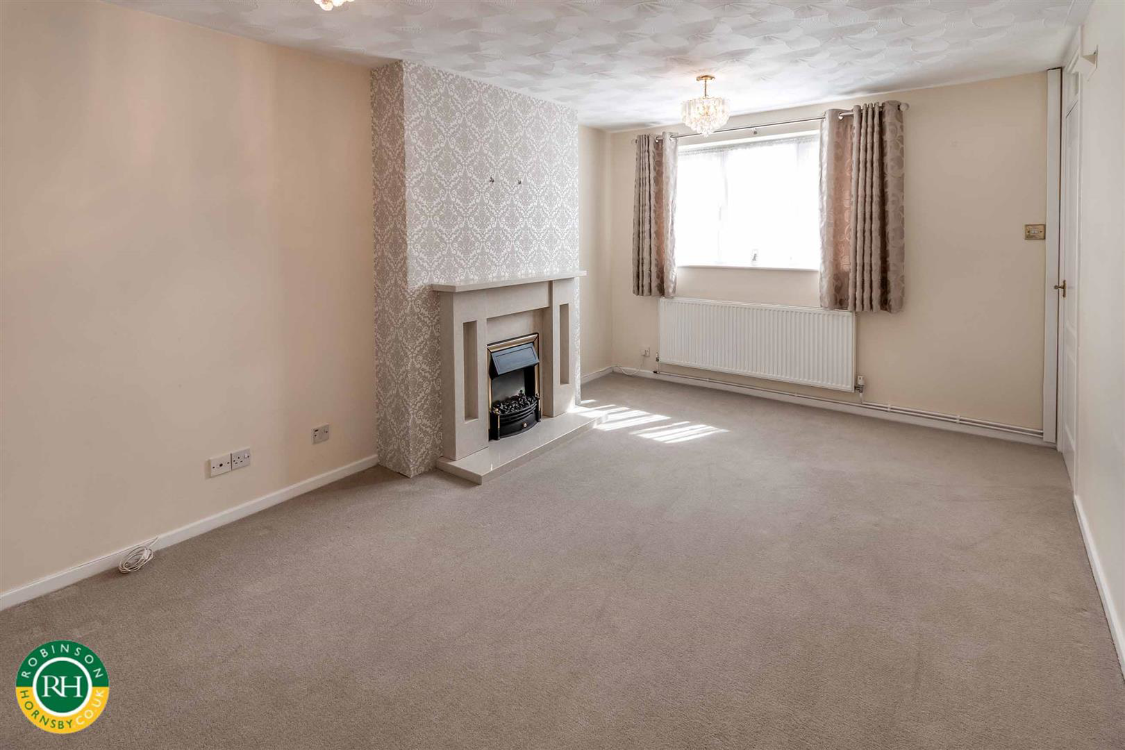 Main Street, Wadworth, Doncaster, photo 8