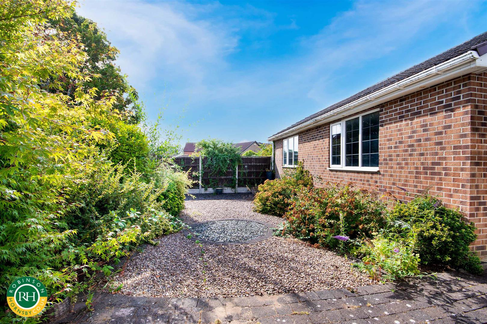 Gleneagles Drive, Bessacarr Doncaster, photo 2