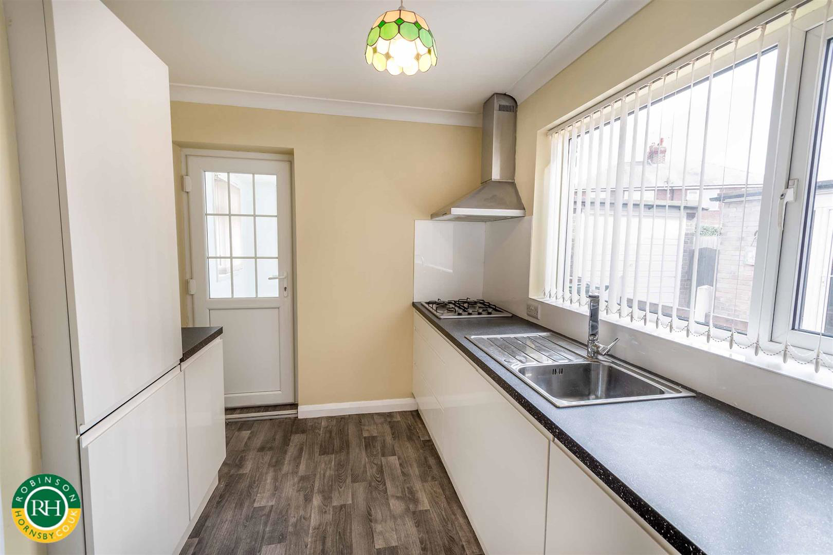 Sunnyside, Edenthorpe, Doncaster, photo 11