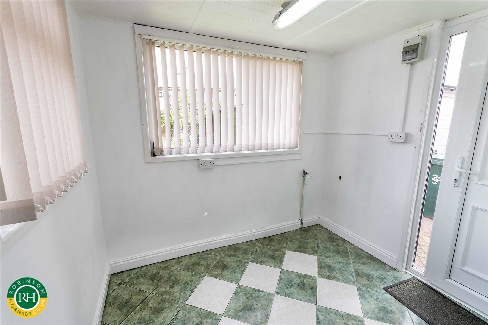 Sunnyside, Edenthorpe, Doncaster, photo 9