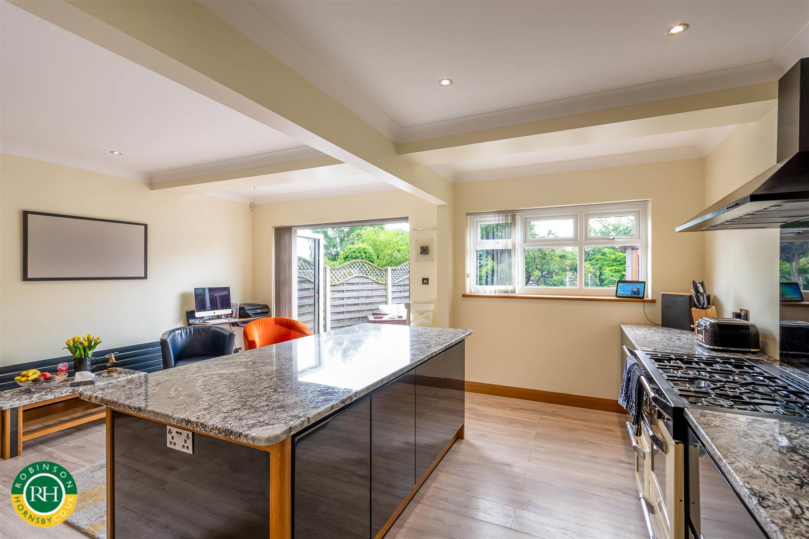 Sheffield Road, Warmsworth, Doncaster, photo 6
