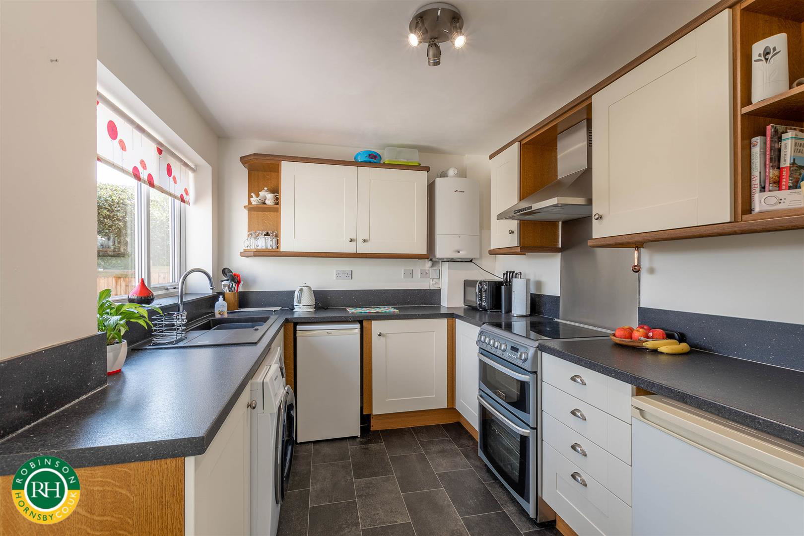 Saffron Crescent, Tickhill, Doncaster, photo 4