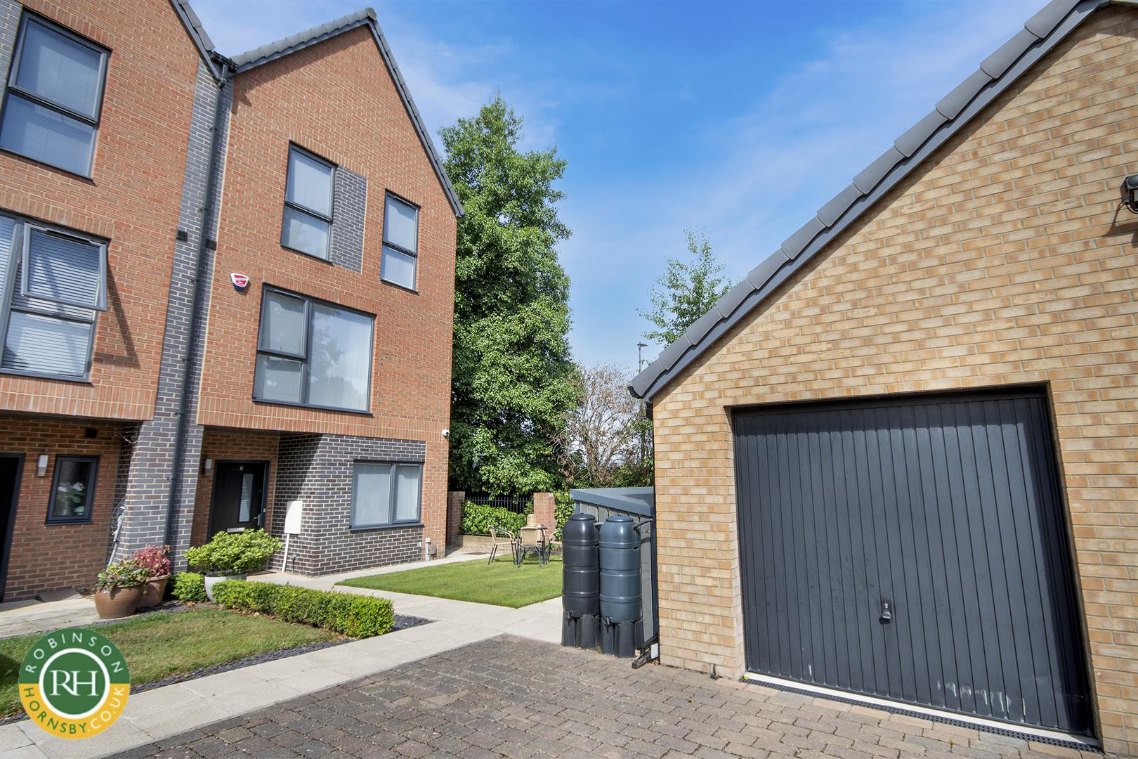 Winscar Road, Lakeside, Doncaster