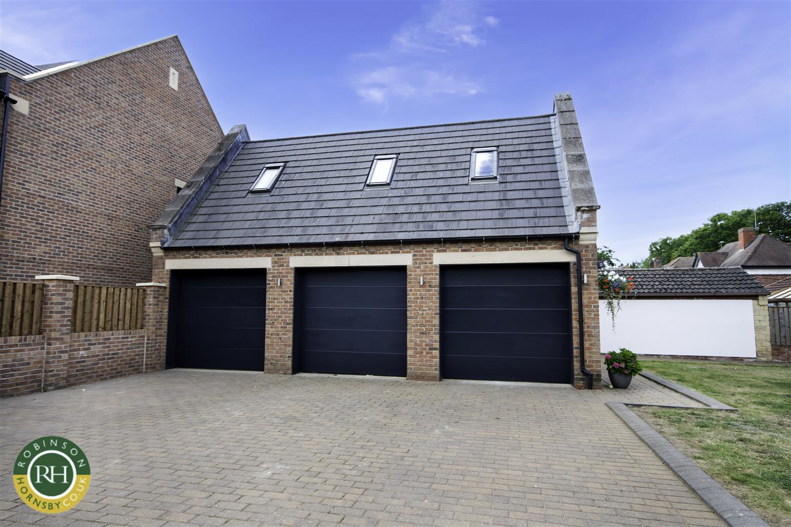 Thorne Road, Doncaster, photo 37