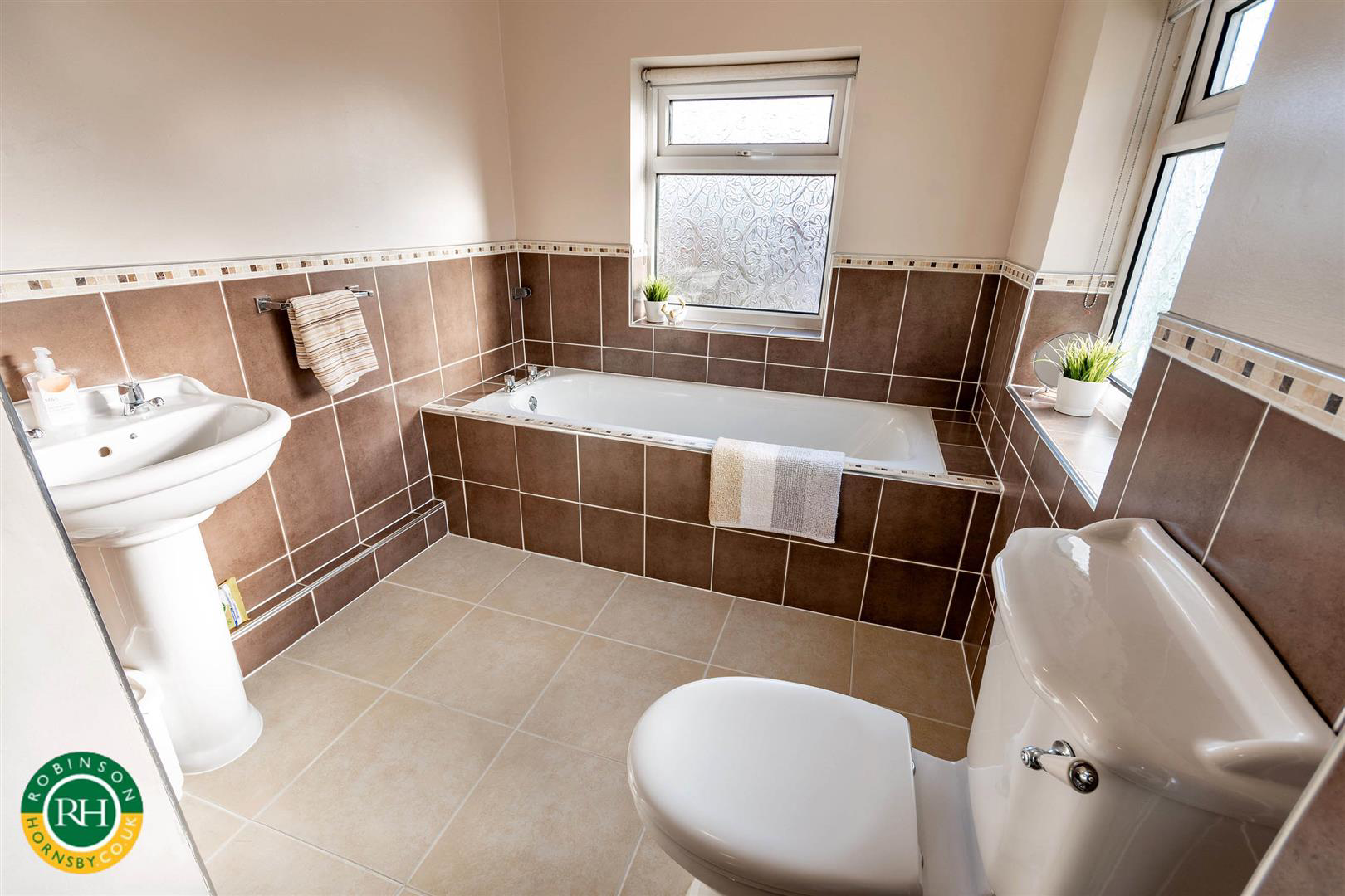 Grange Avenue., Bawtry, Doncaster, photo 8