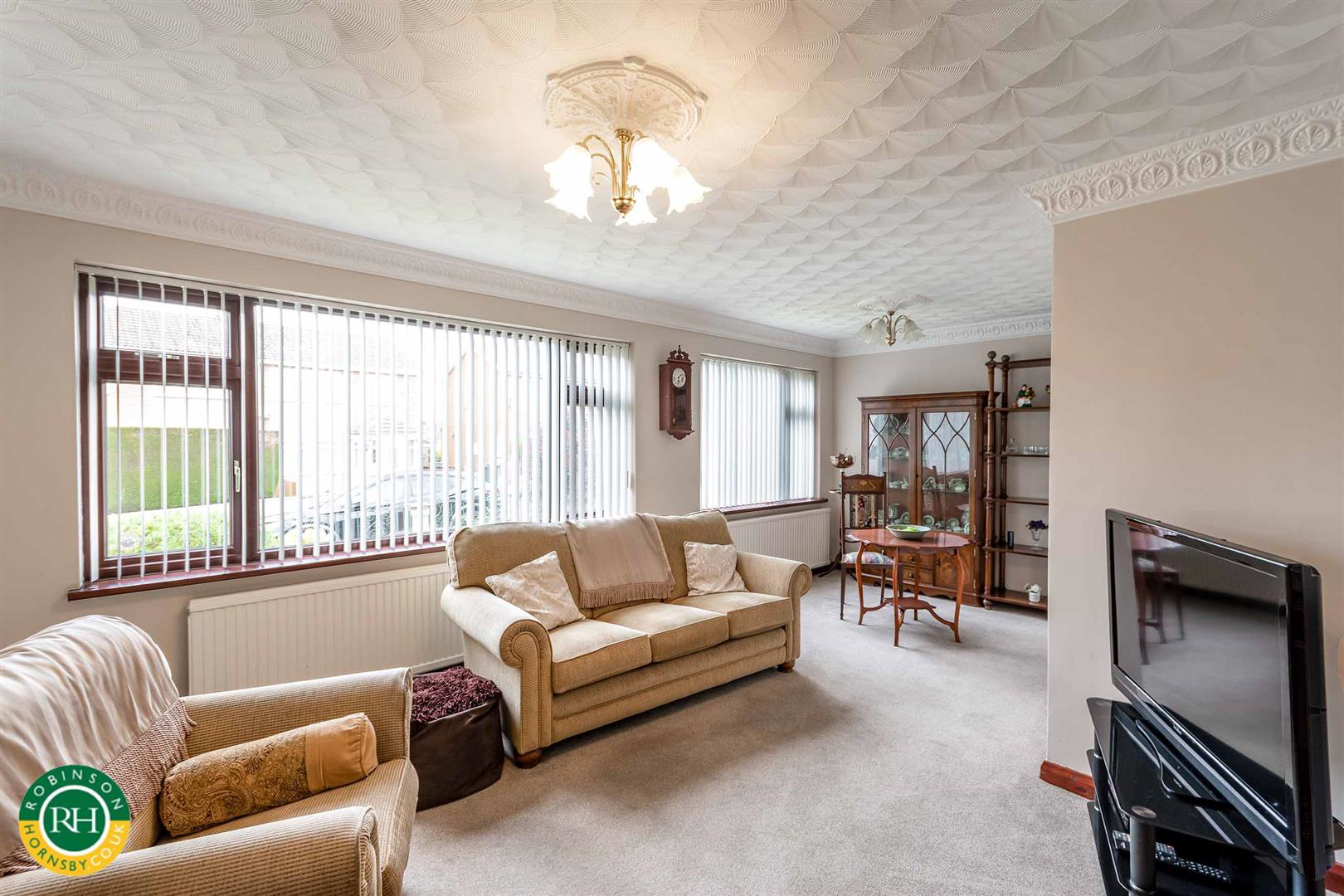 Russell Avenue, Harworth, Doncaster, photo 3