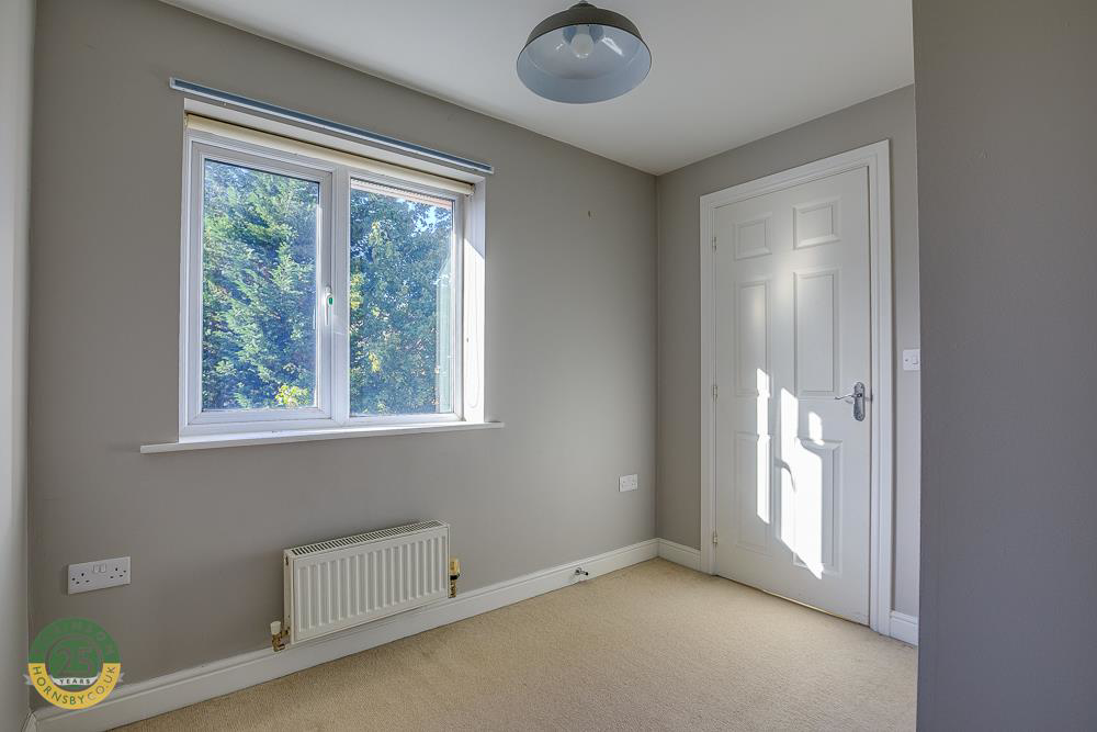 Sunflower Gardens, Bessacarr, Doncaster, photo 21