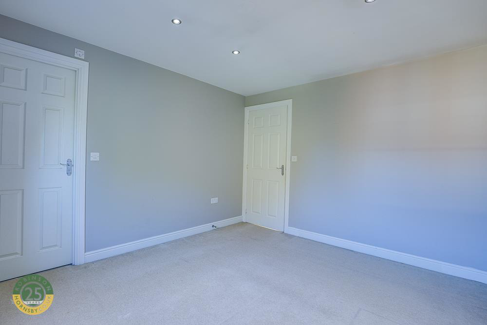 Sunflower Gardens, Bessacarr, Doncaster, photo 14