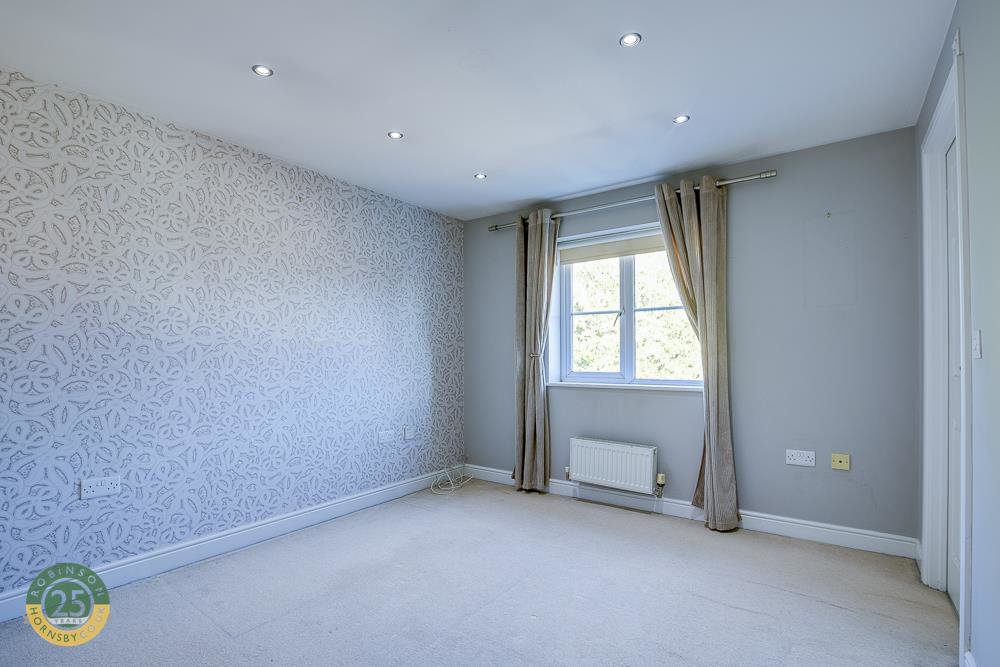 Sunflower Gardens, Bessacarr, Doncaster, photo 12