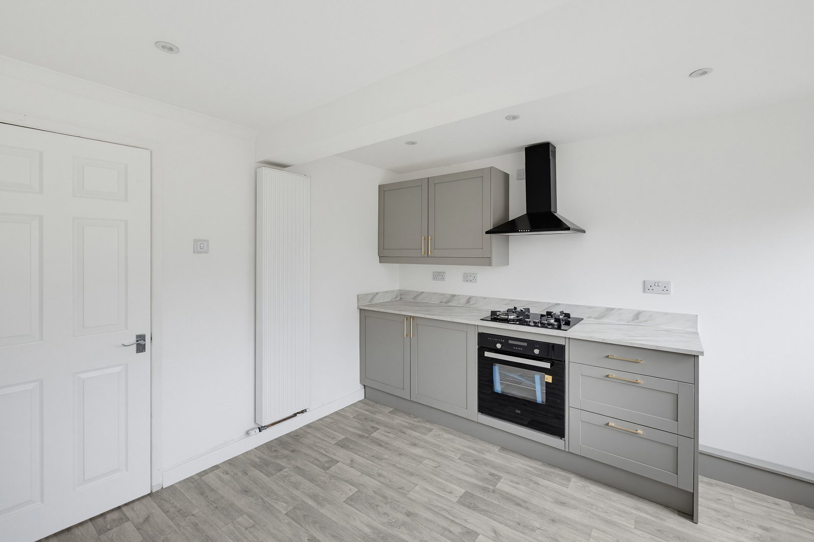 Budshead Road, Whitleigh, Plymouth, PL5 4DF, photo 6