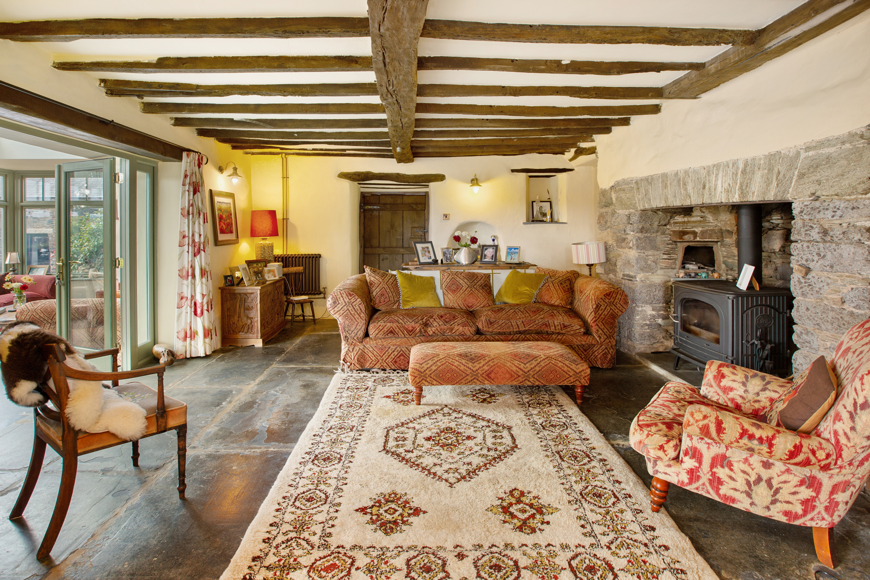 kellybeare living room