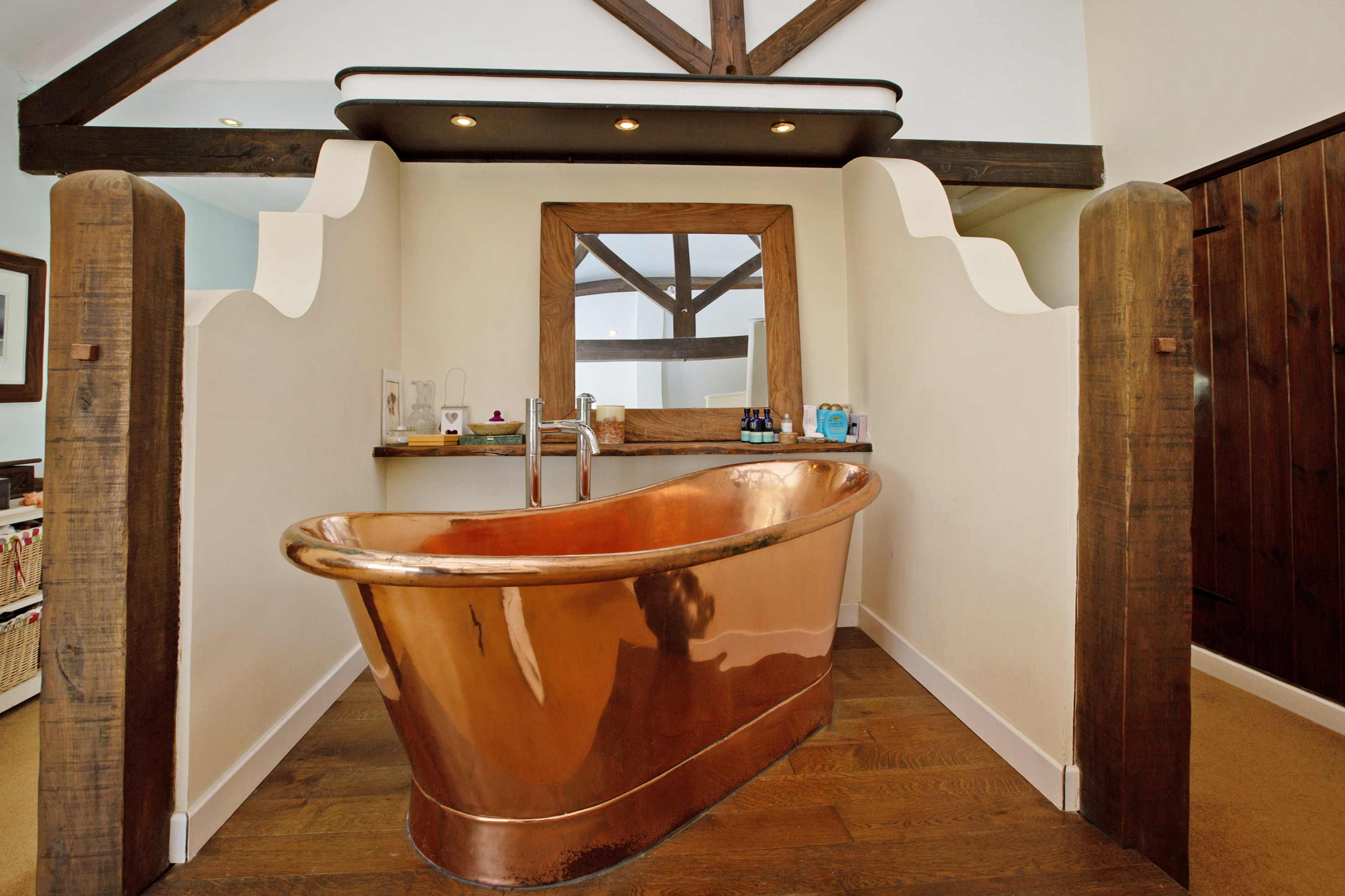 kellybeare bath