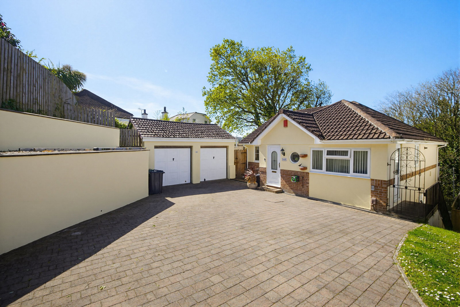 Hawthorn Way, Plymouth, PL3 6TP