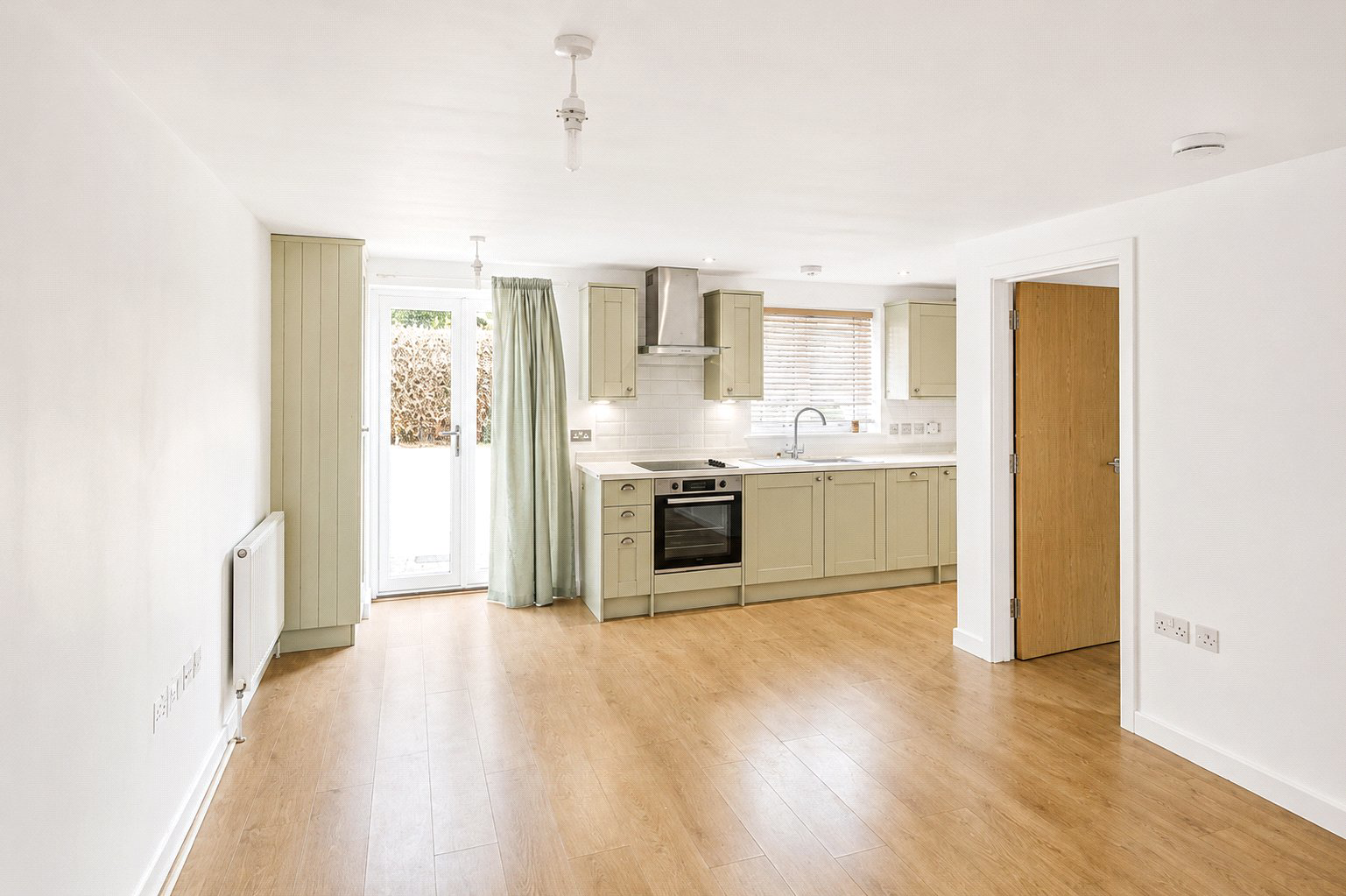 Old Drum Mews, Petersfield, Hampshire, GU32, photo 2