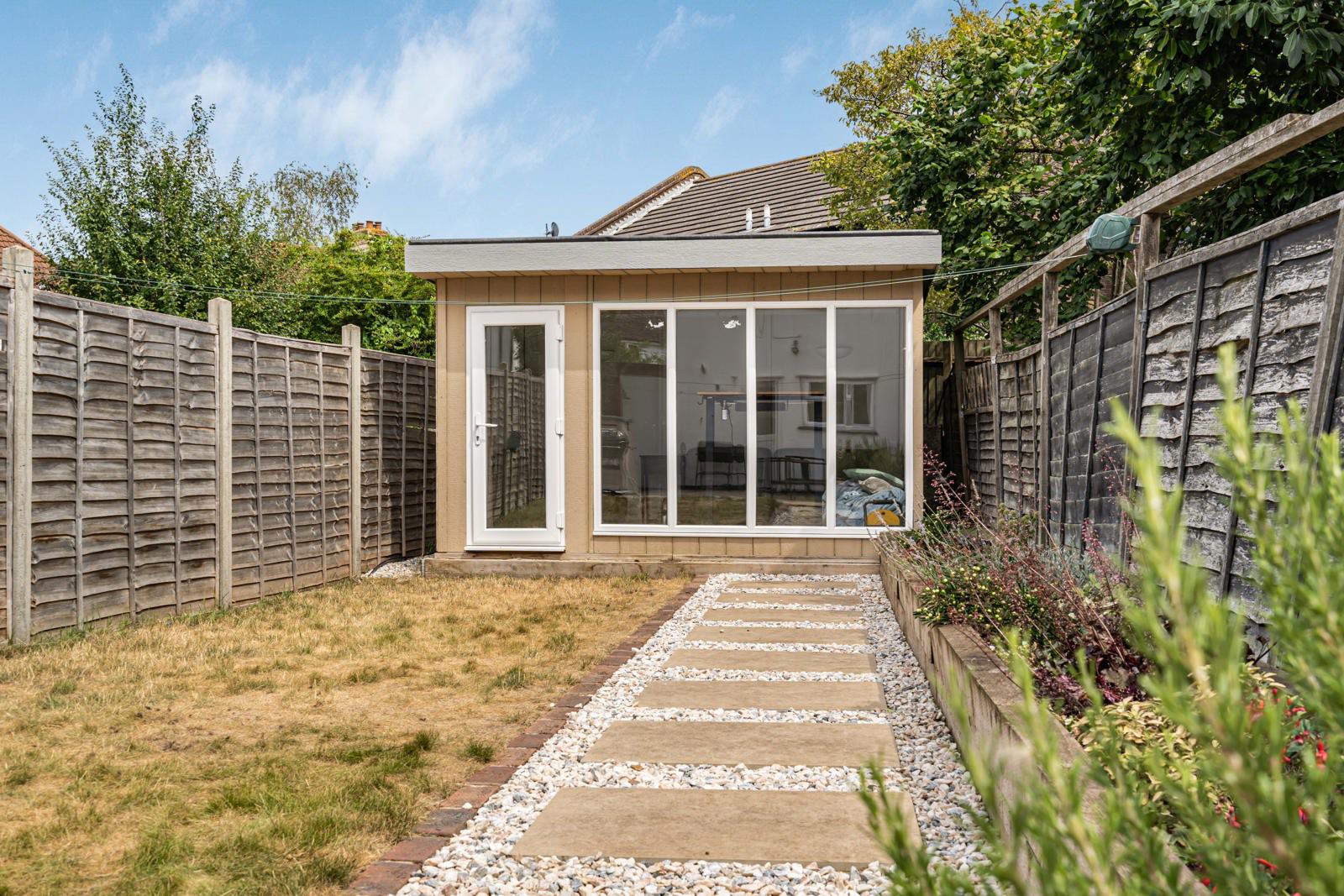 Fullers Avenue, Surbiton, Kingston upon Thames, Greater London, KT6, photo 10