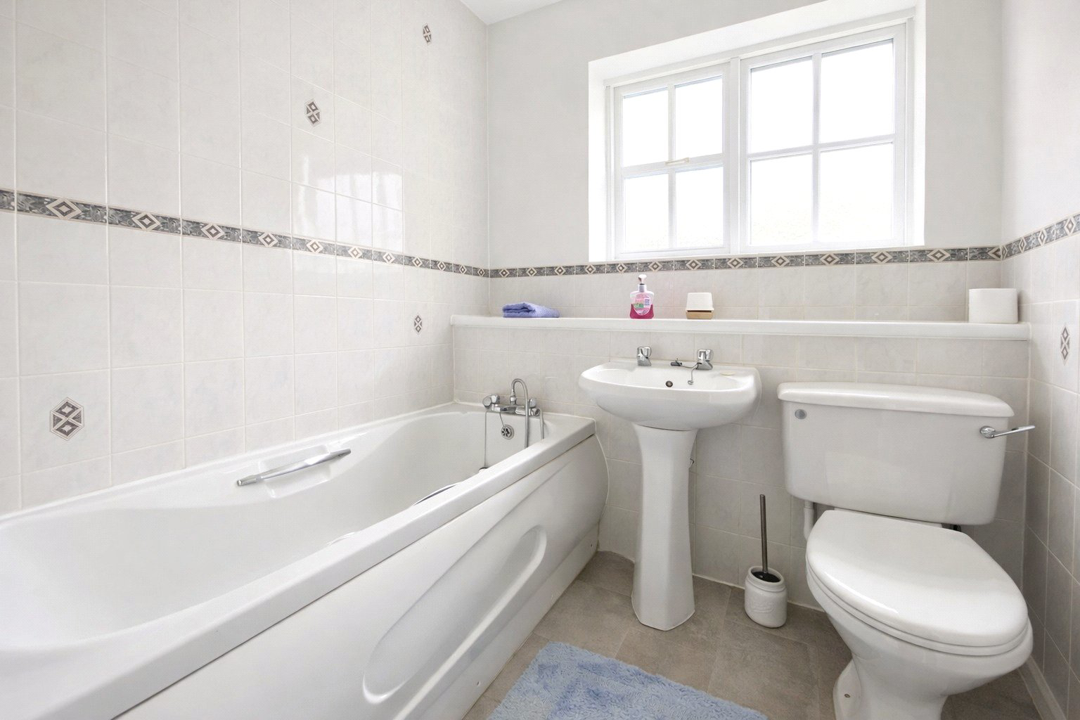 The Oaks, Coxcombe Lane, Chiddingfold, Godalming, GU8, photo 8