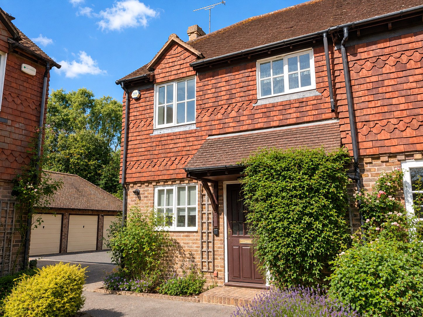 The Oaks, Coxcombe Lane, Chiddingfold, Godalming, GU8
