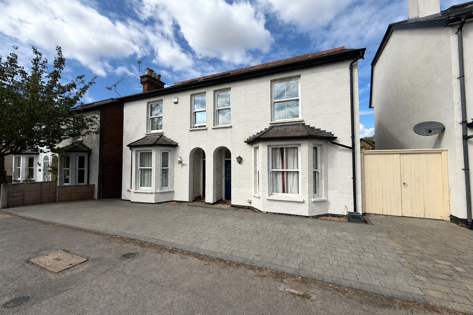Portsmouth Road, Cobham, Surrey, KT11