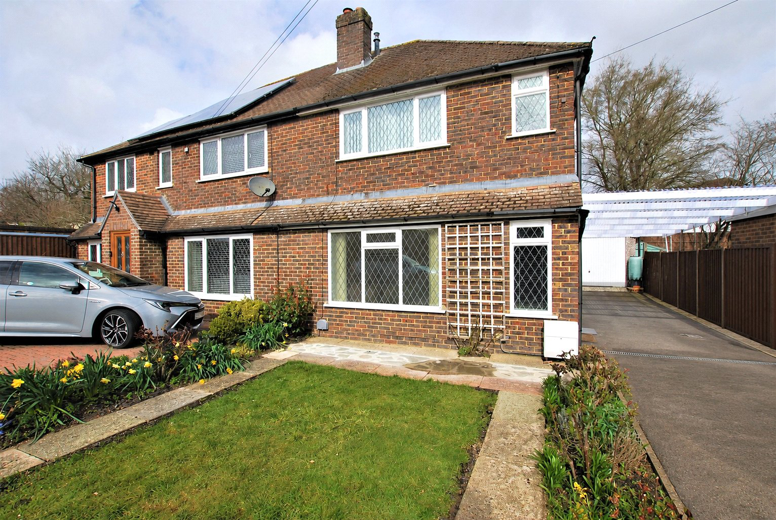 Aldershot Road, Guildford, Surrey, GU2